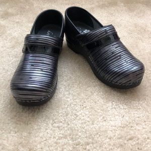 Koi by Sanita clogs size 37